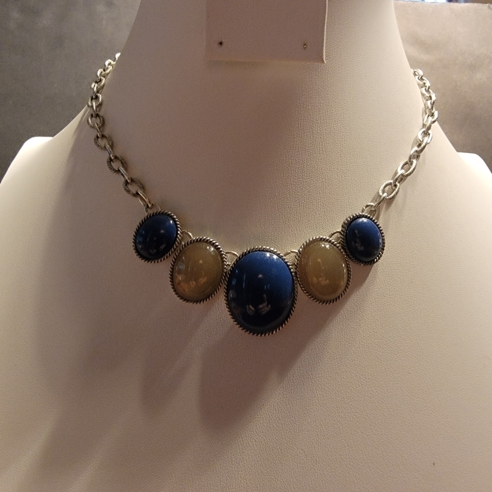 Acrylic Blue And Smoke Gray Cabachon Silvertone Necklace